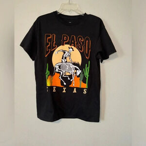 El Paso Texas Graphic Tee Medium